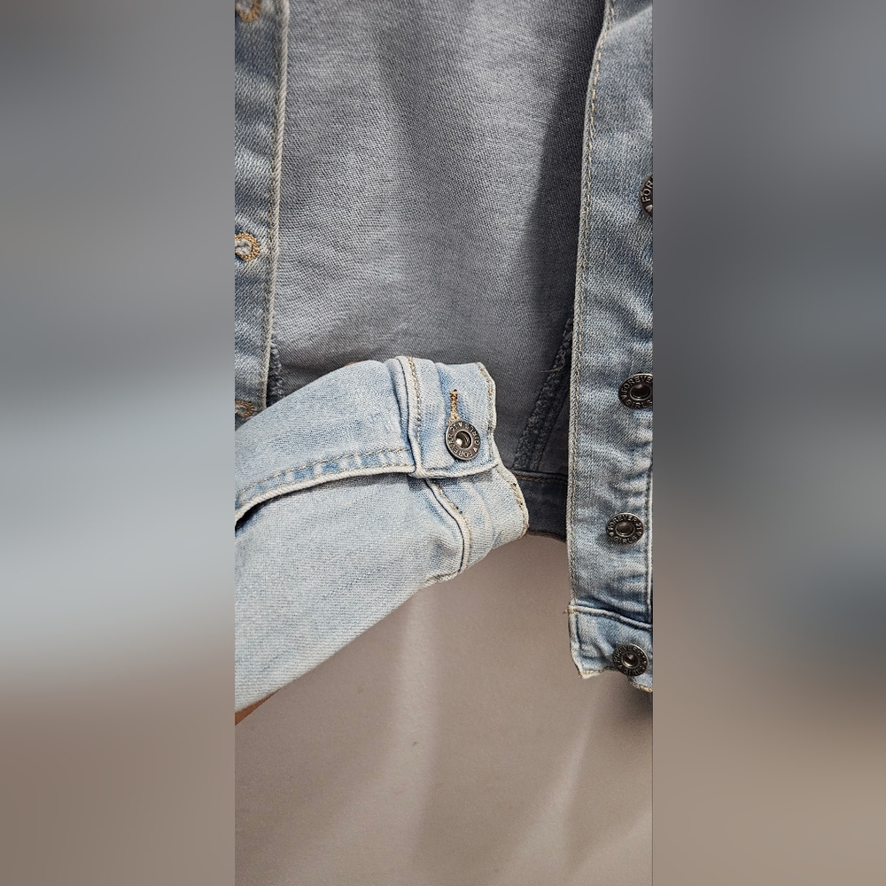 Jean jacket - Picture 4 of 5